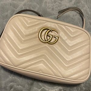 White Small Gucci Marmont